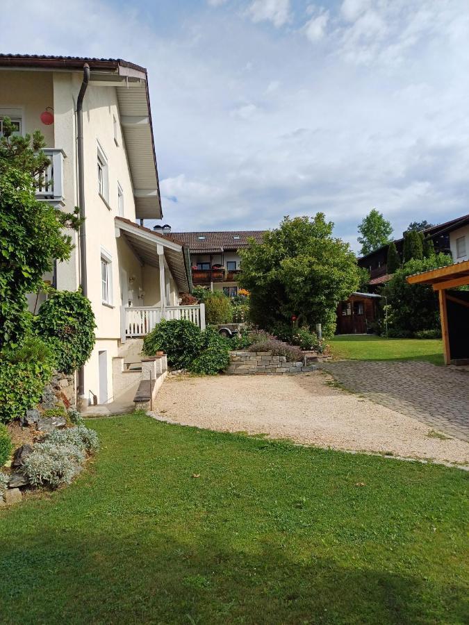 Ferienwohnung Wenzl Schnaitsee المظهر الخارجي الصورة