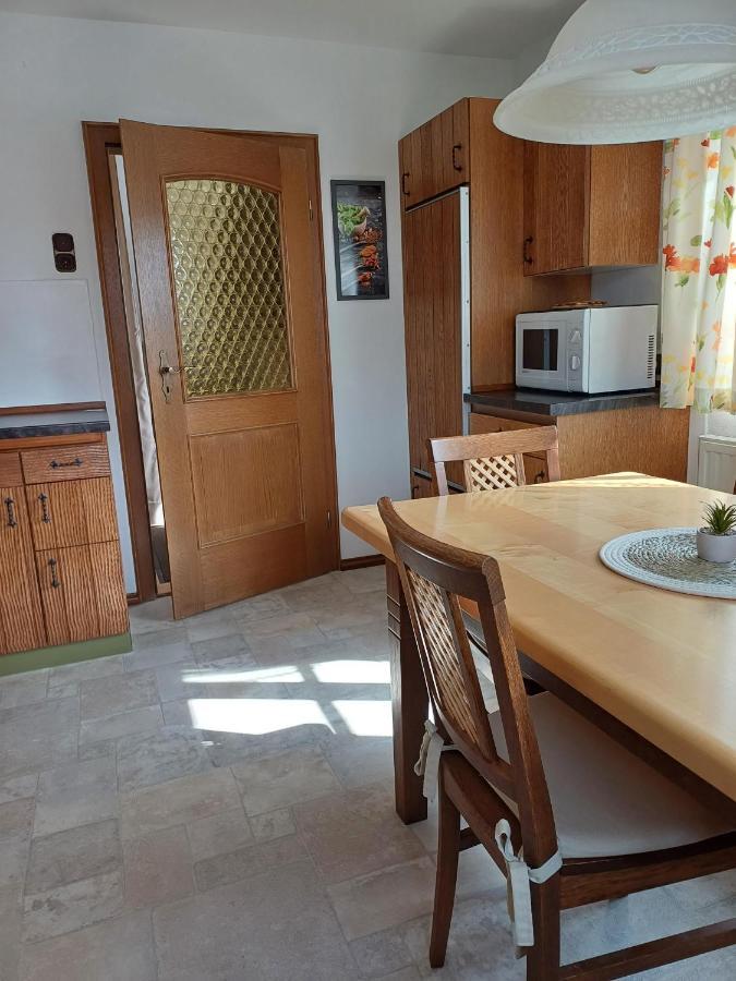 Ferienwohnung Wenzl Schnaitsee المظهر الخارجي الصورة