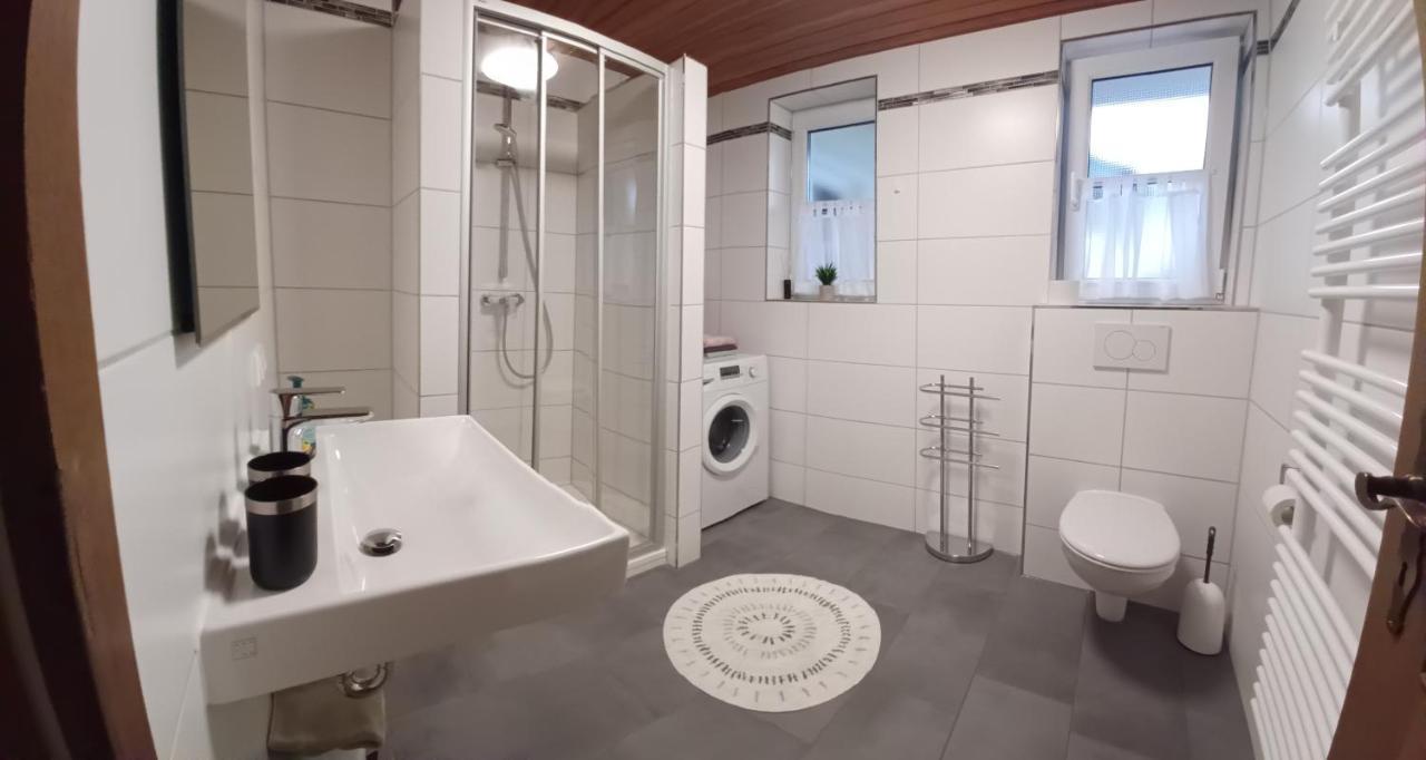 Ferienwohnung Wenzl Schnaitsee المظهر الخارجي الصورة